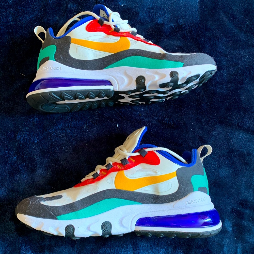 Nike React 270 Bauhaus
Sz 6 GS
7.5 women